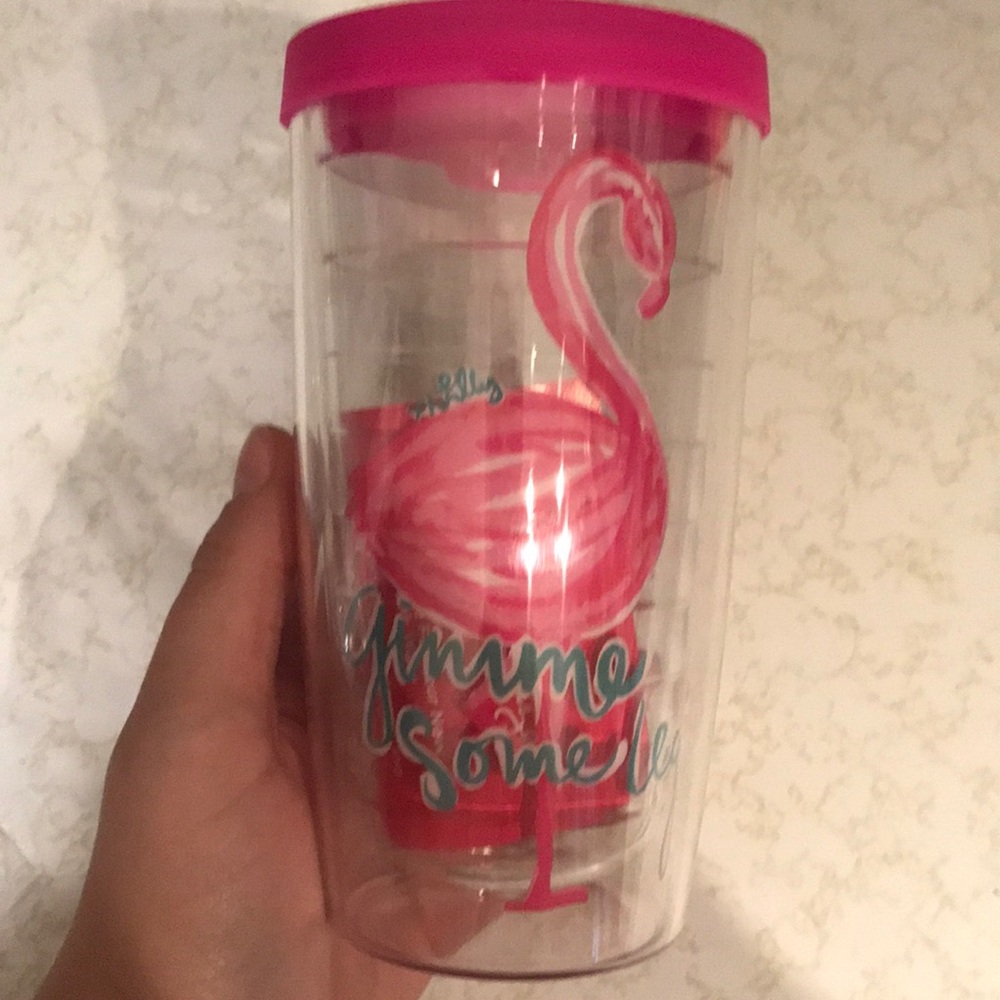 New in box Lilly Pulitzer Flamingo Tumbler